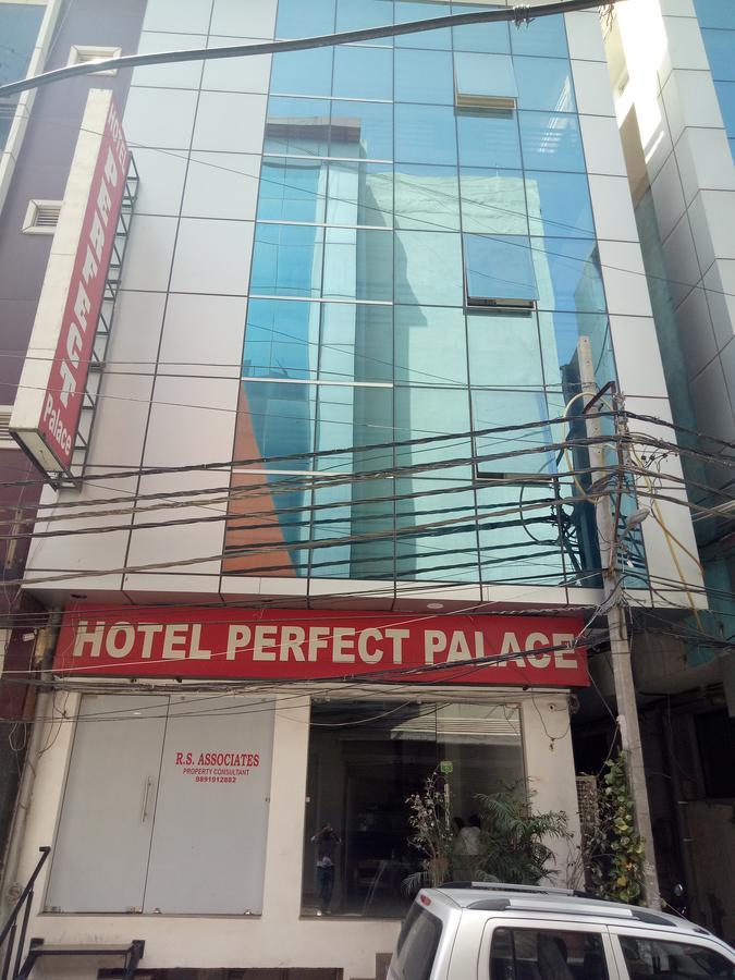 Hotel Perfect Palace Нью-Делі Екстер'єр фото